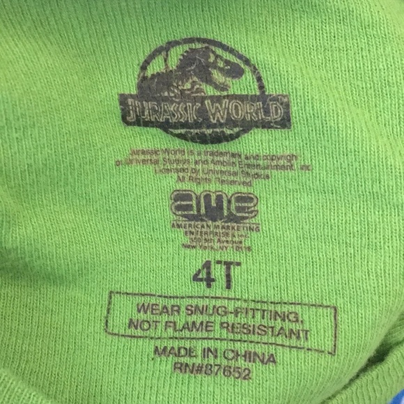 Jurassic world sleep top 4t - Picture 6 of 8